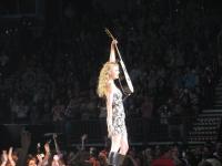 TaylorSwiftguitar-in-air